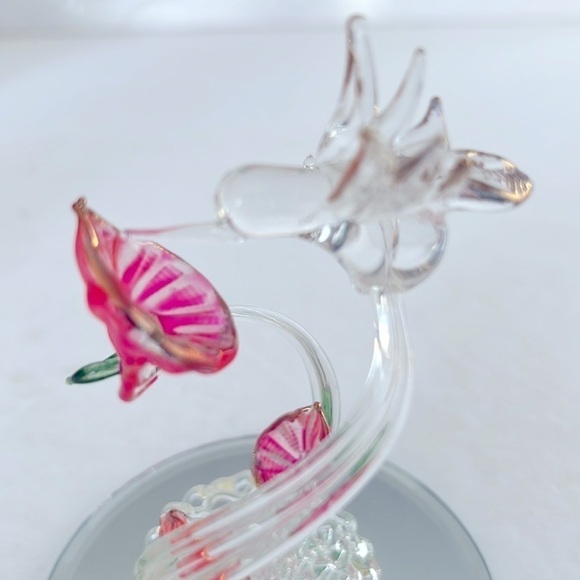 Handcrafted Spun Glass Hummingbird Sculpture on Mirror - Picture 7 of 7